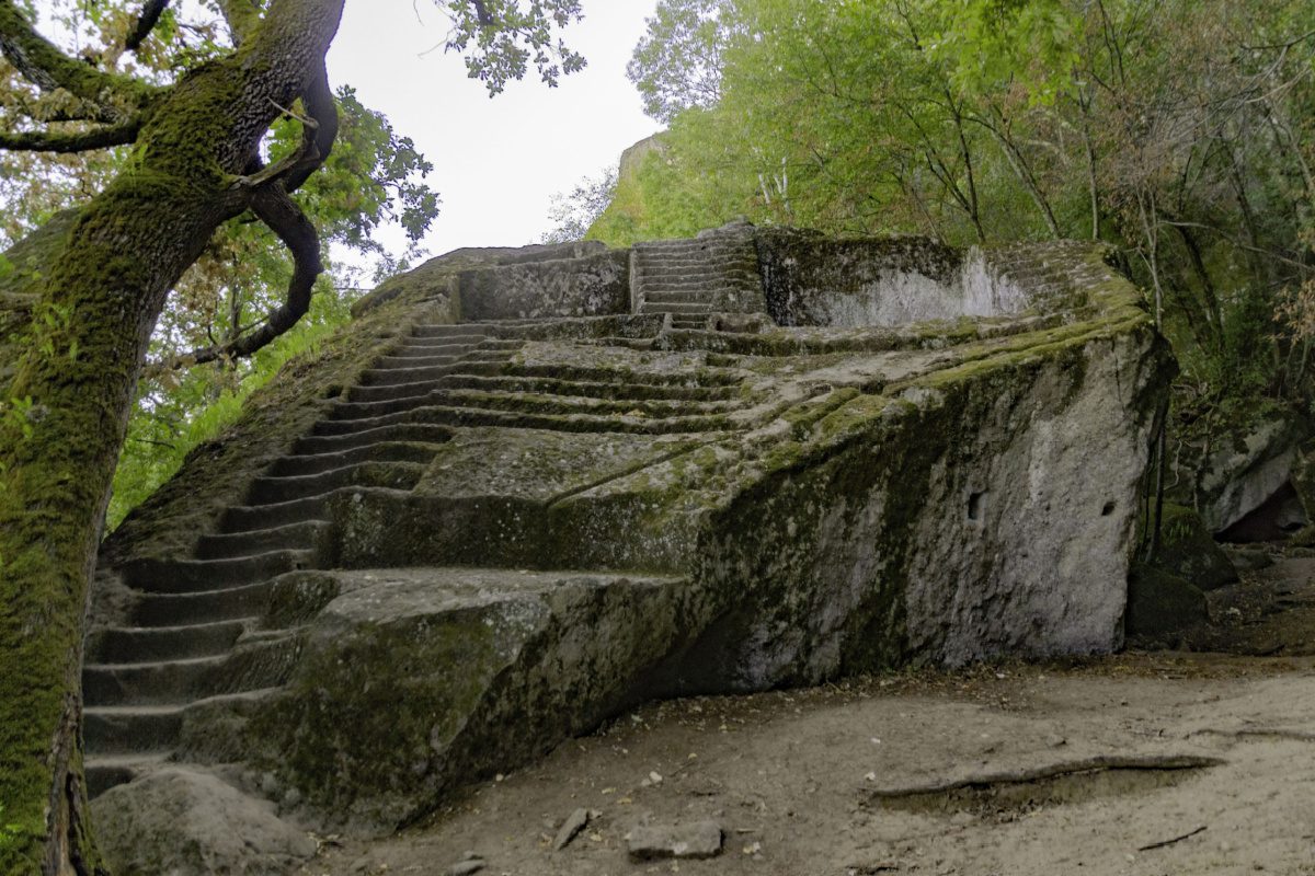 Pyramids Italian Professor Vicino Roma c'è una piramide, ma l'Egitto non c'entra nulla: è l ...